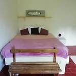 La Maison Bleue Nyaraló Céreste