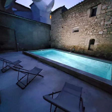 La Maison Bleue * Céreste