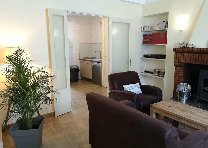 La Maison Bleue Ferienhaus Céreste