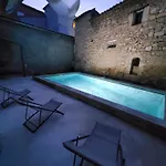 La Maison Bleue * Céreste