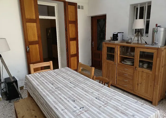 La Maison Bleue * Céreste